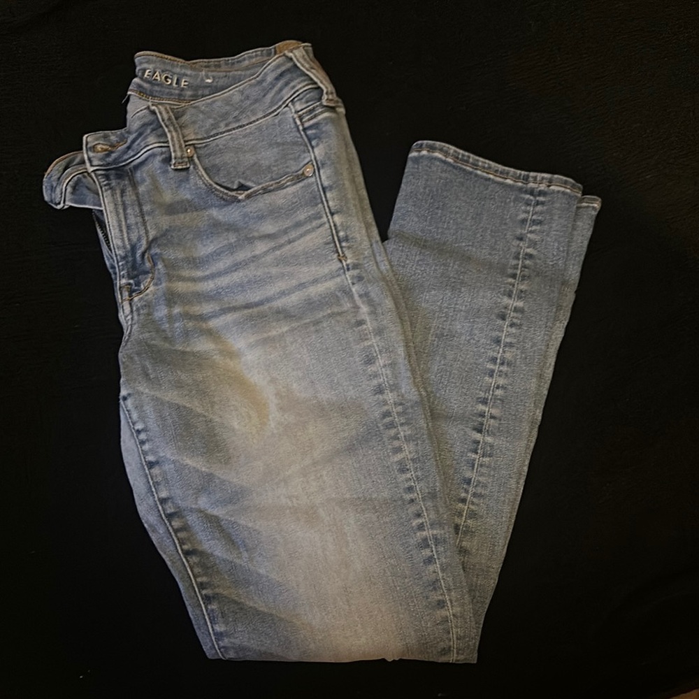 American Eagle Light Wash Jeans